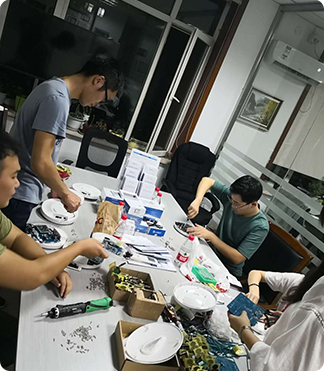 云動(dòng)力科技團(tuán)隊(duì)15