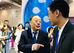 云動(dòng)力科技團(tuán)隊(duì)18